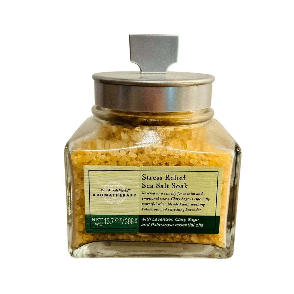 Bath & Body Works Aromatherapy Stress Relief Sea Salt Soak Lavender Clary Sage